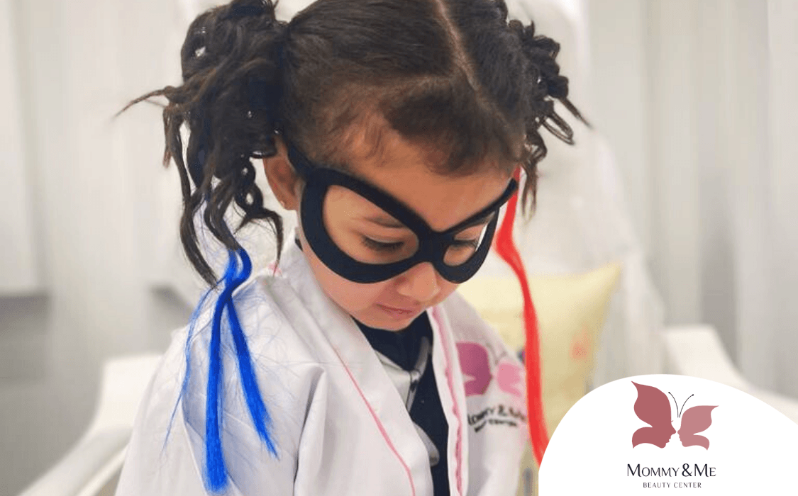 صورة غلاف الحزمة: "حفلة سبا كلاسيكية | صالون مومي آند مي"