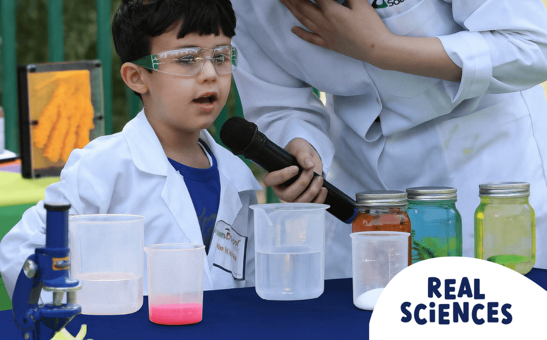 صورة الغلاف لباقة حفلة بالبيت: "عرض العلوم الواقعي"