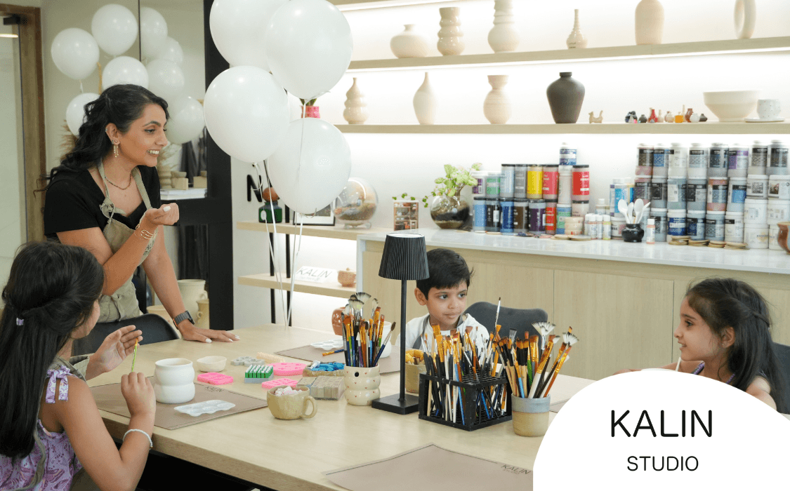 صورة غلاف الحزمة: "رمي عجلة الفخار وأكثر | ستوديو كالين"