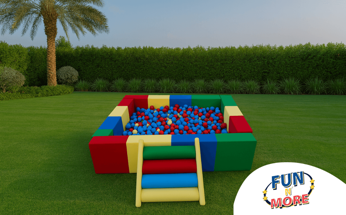 صورة الغلاف لباقة حفلة بالبيت: "حوض الكرات الملونة"