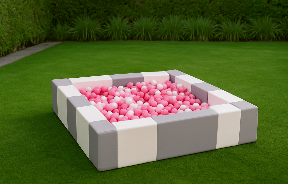 صورة حوض الكرات الوردي