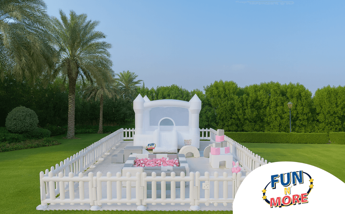 صورة الغلاف لباقة حفلة بالبيت: "ملعب ناعم وردي"