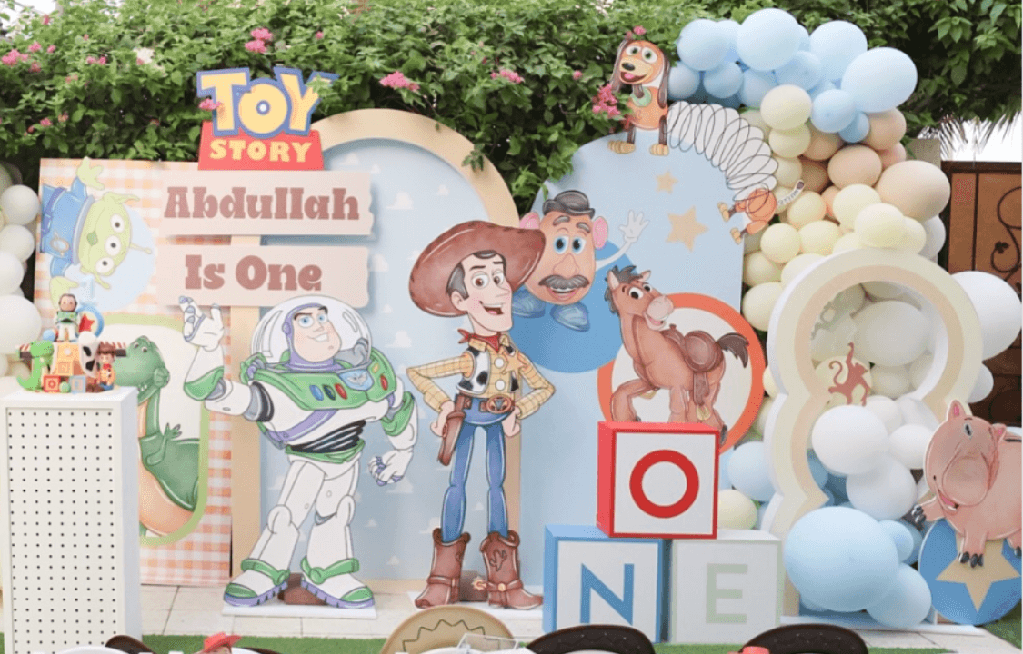 صورة حفلة توي ستوري