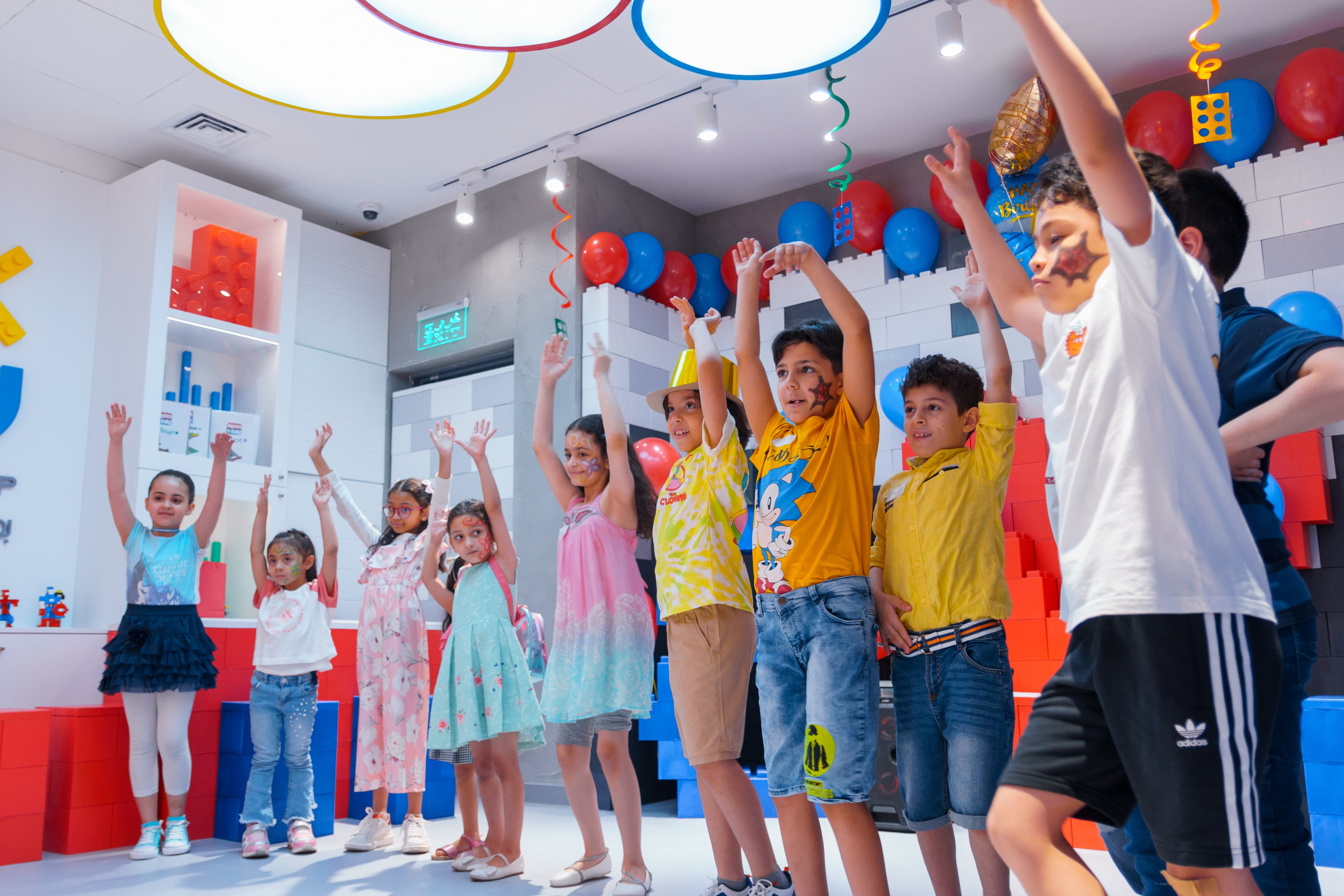 Image of Lego Party | Put Up