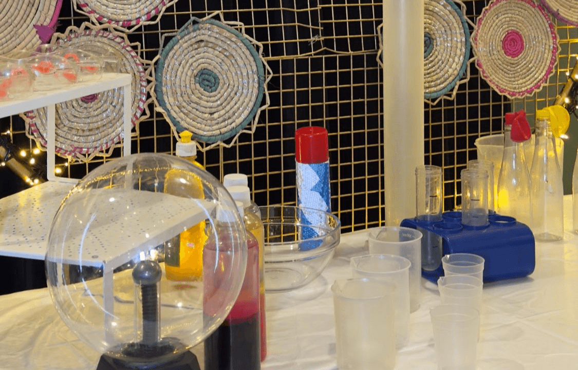 صورة عرض العيد العلمي