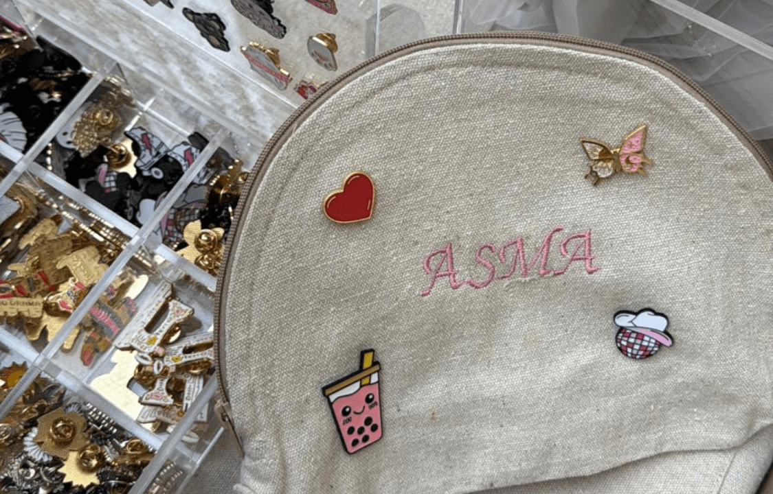 صورة ستيشن تطريز باوتش مكياج