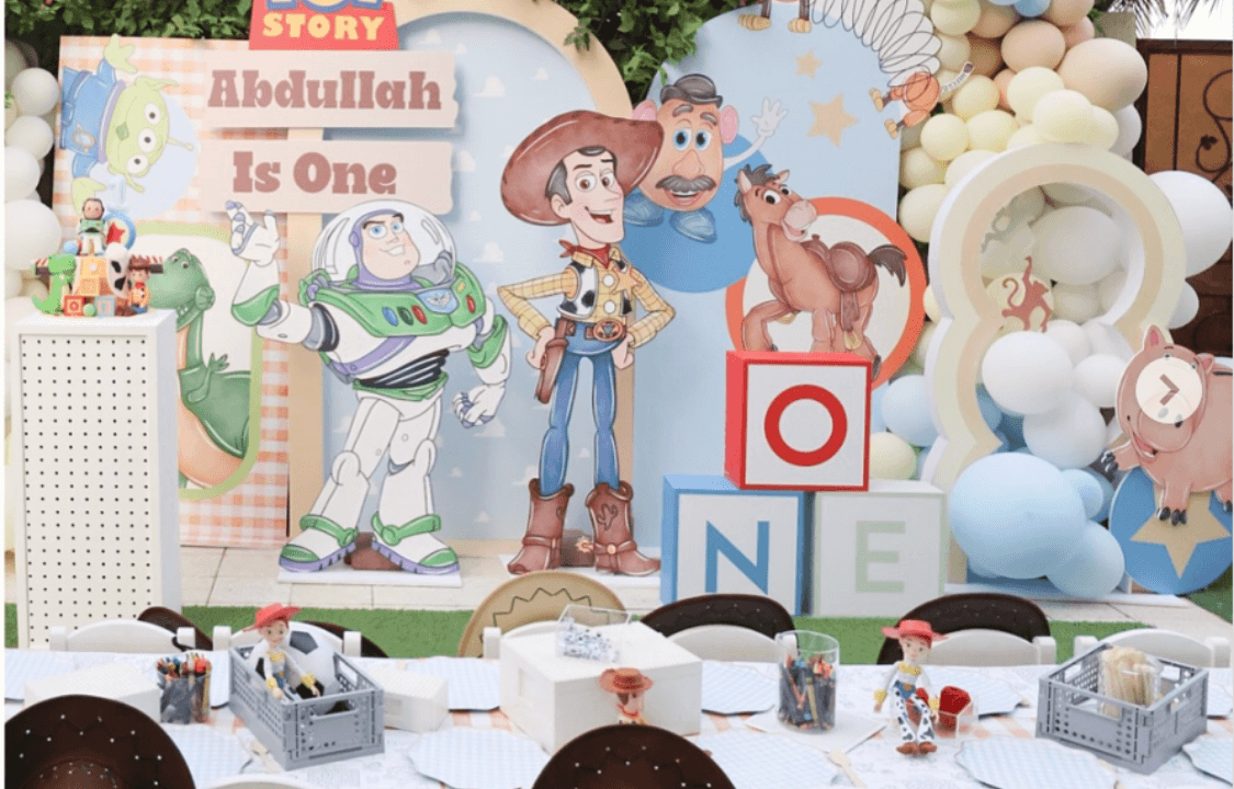 صورة حفلة توي ستوري