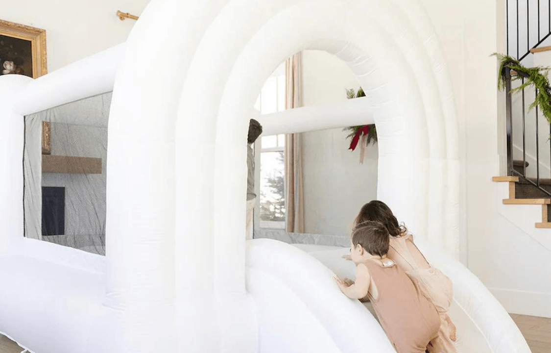 صورة القفز الأبيض