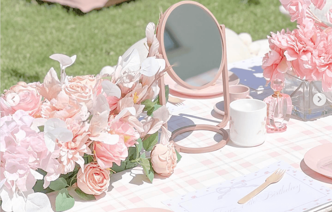 Image of Love Shack Fancy Theme