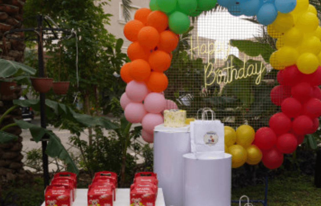 صورة باقة عيد الميلاد الشاملة